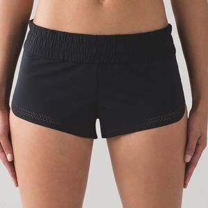 Lululemon Swell Chaser Shorts